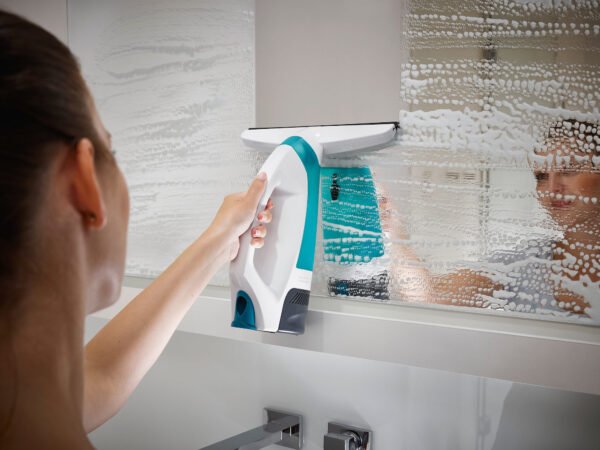 Cordless Window Vacuum Cleaner(Model No.: 5528) - Image 2