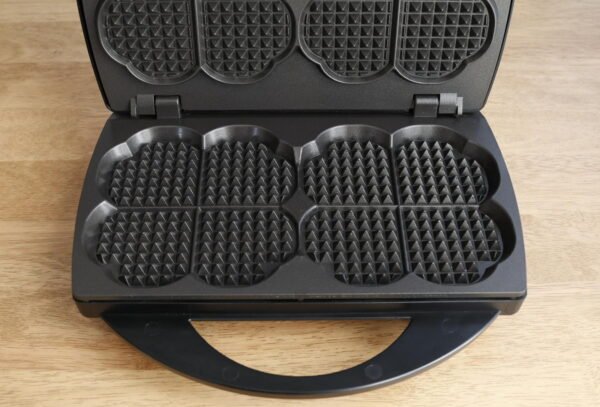 Electric Double Waffle Maker (Model No.: 906) - Image 4